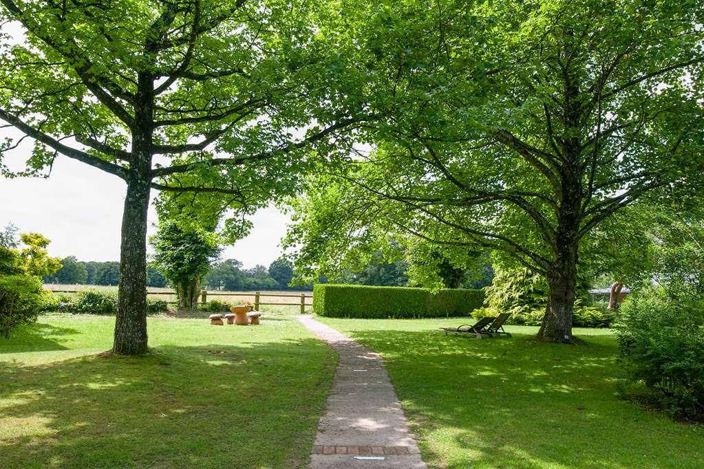 Le Manoir Du Lys, The Originals Relais Hotel Bagnoles de l'Orne Normandie Екстериор снимка