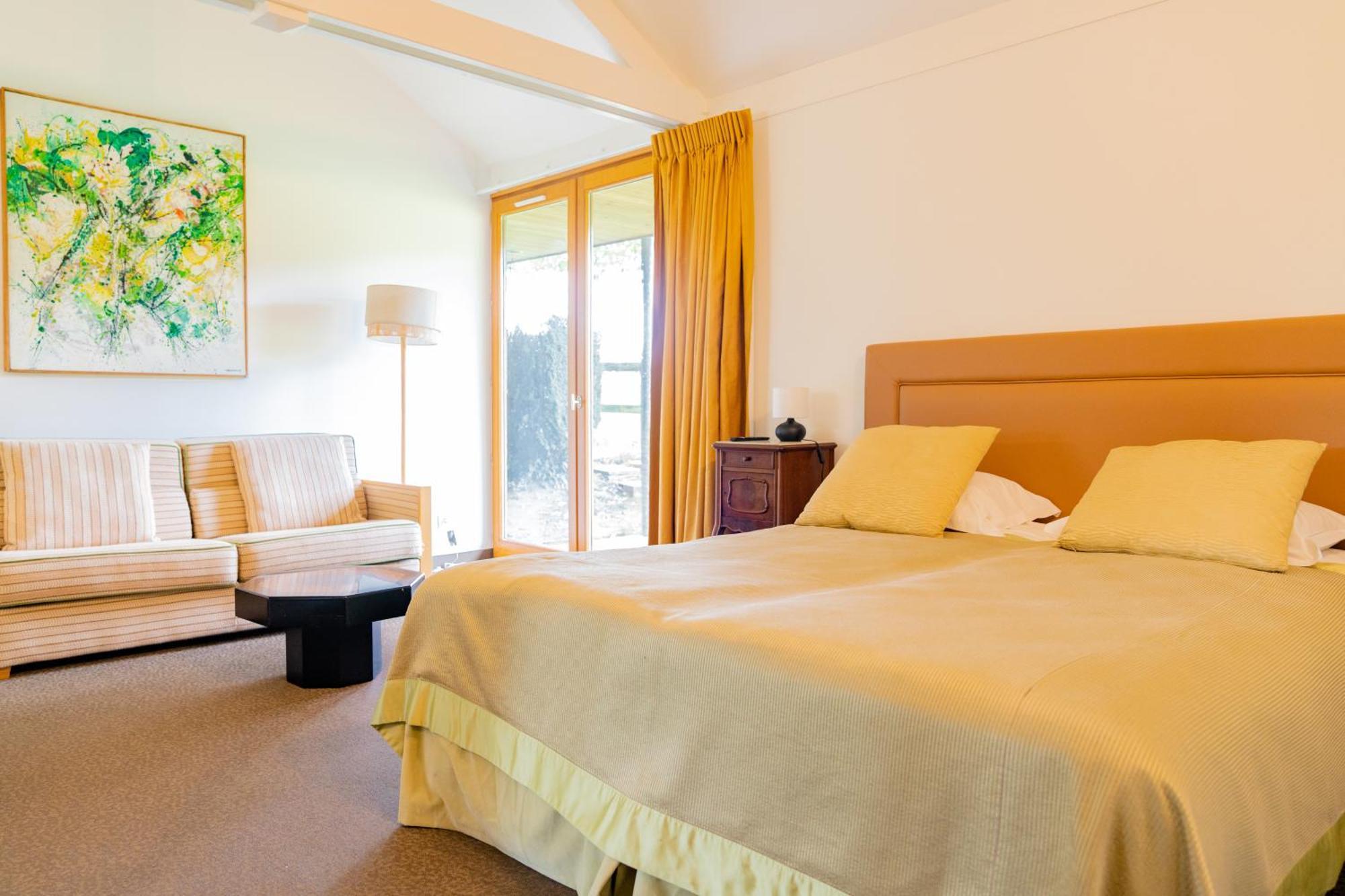 Le Manoir Du Lys, The Originals Relais Hotel Bagnoles de l'Orne Normandie Екстериор снимка