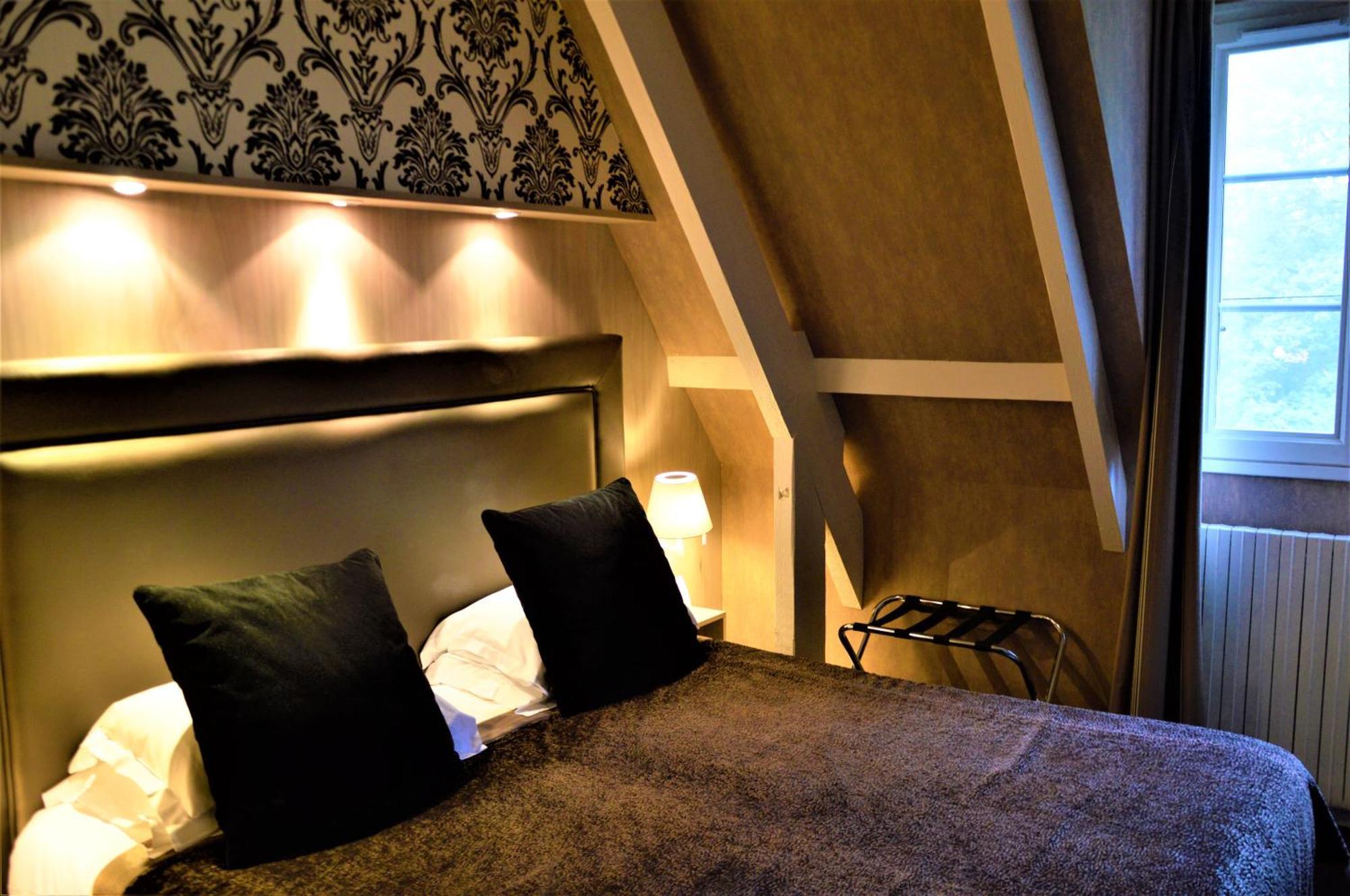 Le Manoir Du Lys, The Originals Relais Hotel Bagnoles de l'Orne Normandie Екстериор снимка