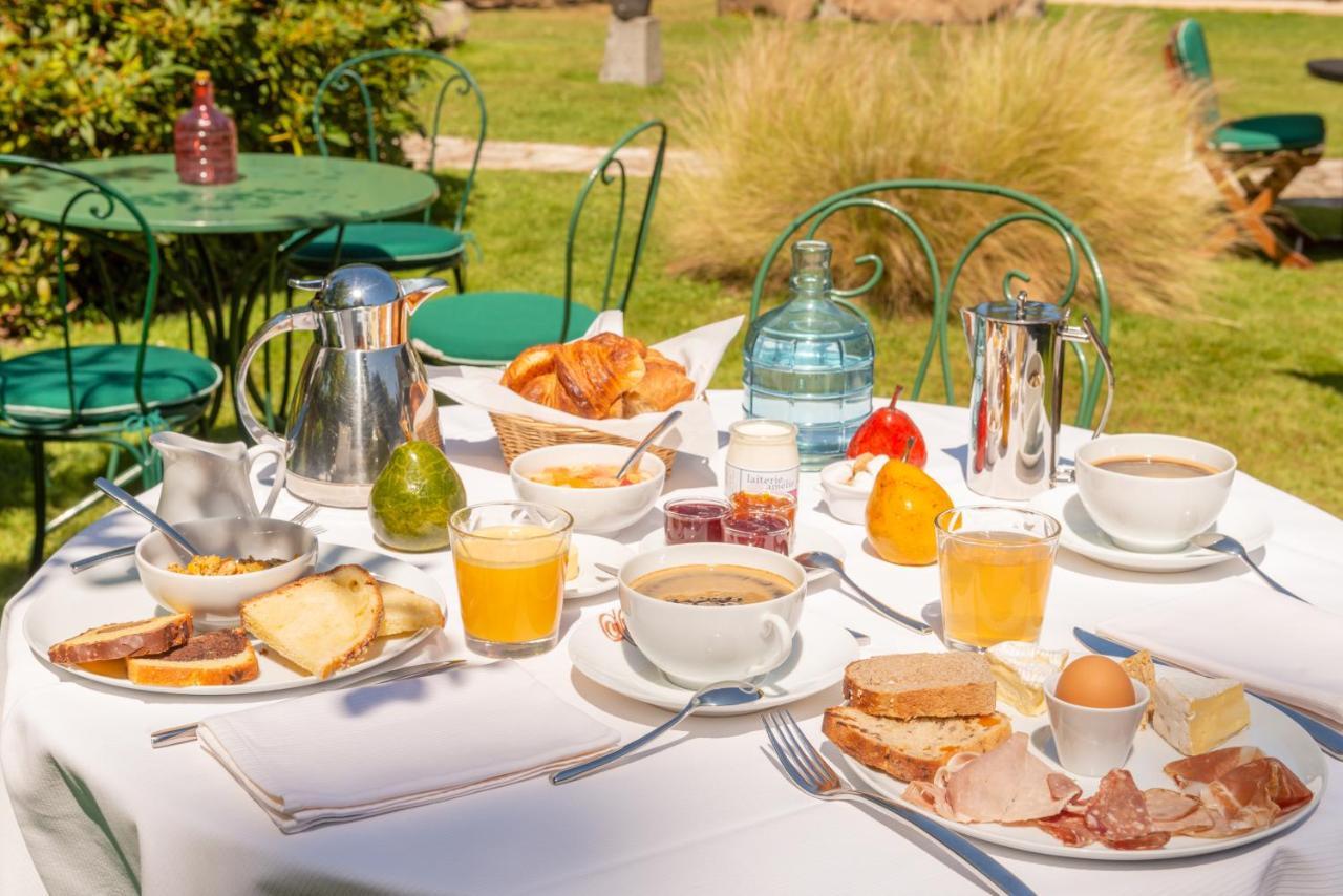 Le Manoir Du Lys, The Originals Relais Hotel Bagnoles de l'Orne Normandie Екстериор снимка
